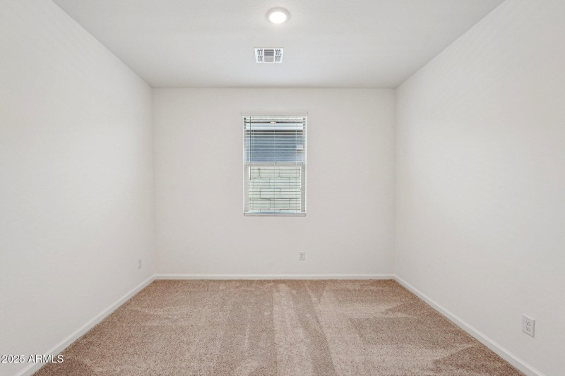 24-web-or-mls-La Senda Dr W-S2706-020