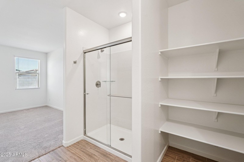 35-web-or-mls-La Senda Dr W-S2706-031