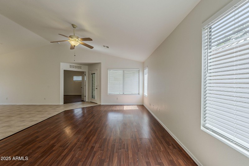 10-web-or-mls-Saguaro-10