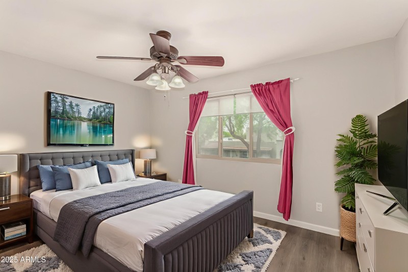 28-Rovey-8212 - Bedroom - Modern - 17