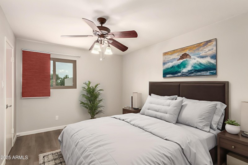 30-Rovey-8212 - Bedroom - Standard - 2