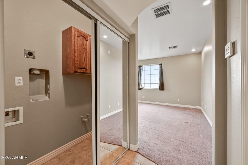 ocupix-3808 S 339th Ave-6