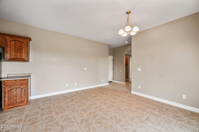 ocupix-3808 S 339th Ave-13