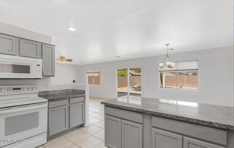 321cbb92a9325376e85f72a020083482-uncropp