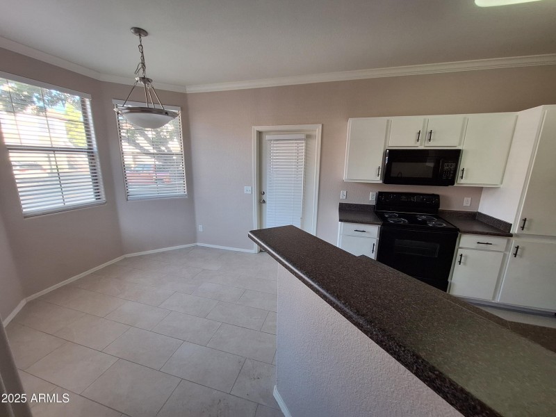 Resized_20250612_163416_1749772120887