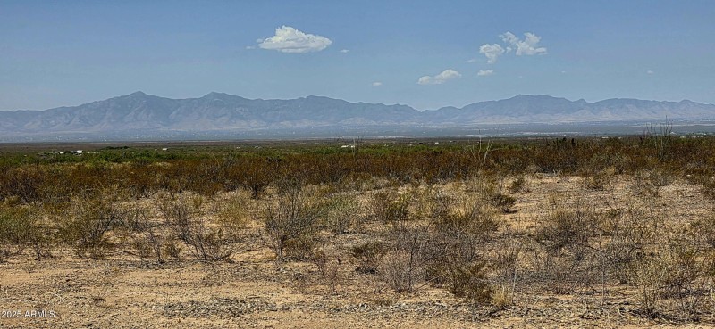 Lot 4 South Macks Way