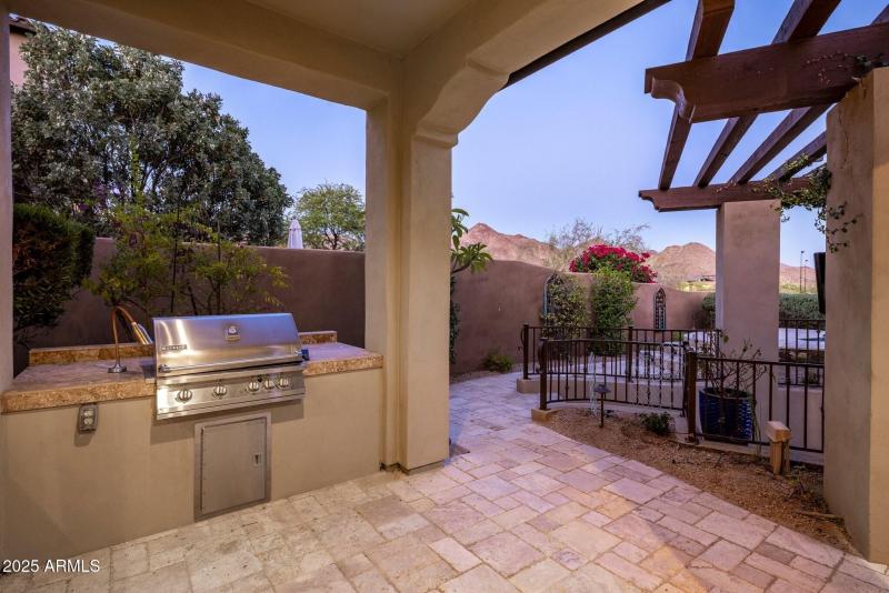 047_Covered Outdoor BBQ