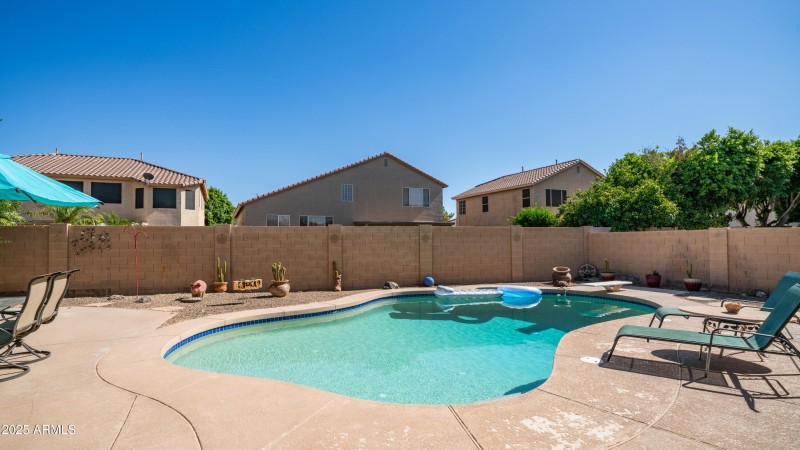 757 W Carob Way Exterior Photos-7