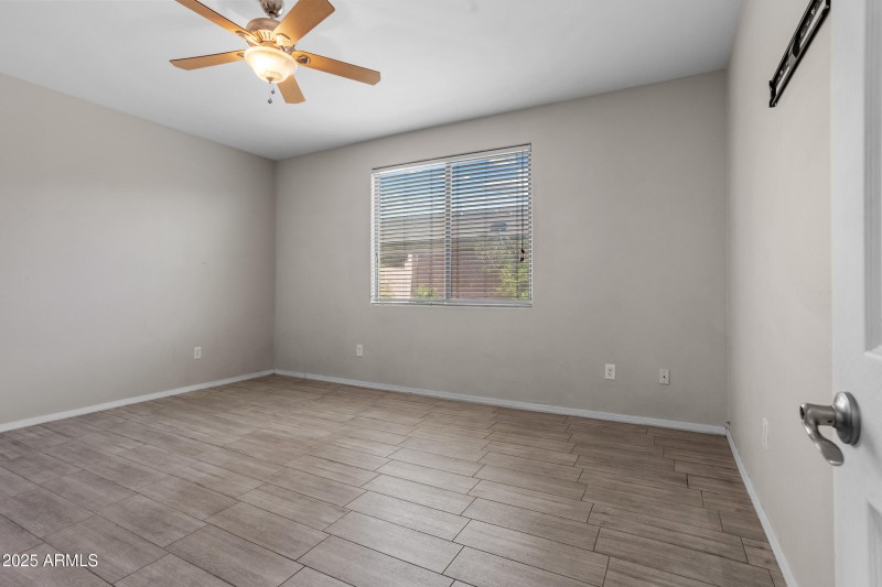 17_1136 e empire canyon-10