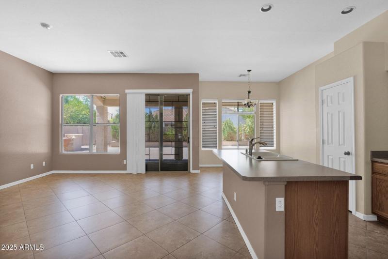 8-web-or-mls-P1235270