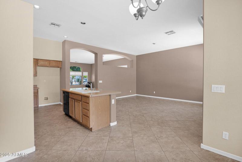 20-web-or-mls-P1235292