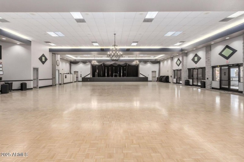 46.0 Ballroom and Stage