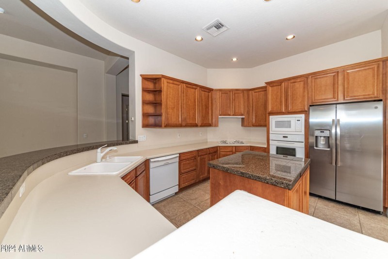 20220602181534063053000000-o