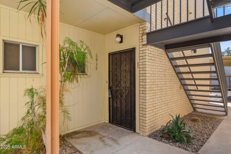 Entrance of Unit