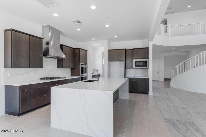 hj-az-phx-stonehaven-voyage-acadia-lot-1