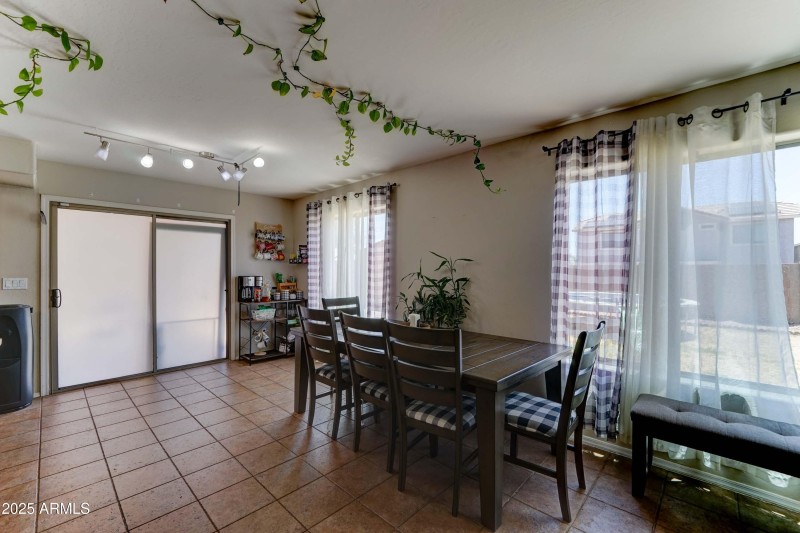 25519 W Crown King Rd-9