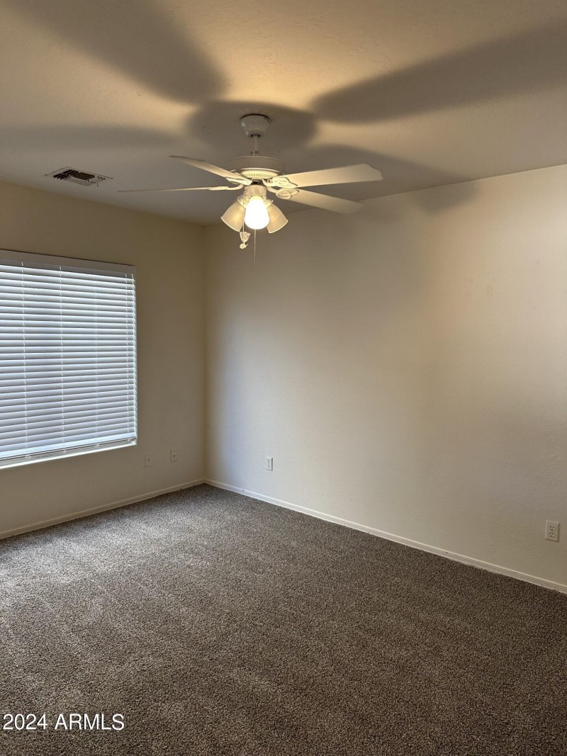 thumbnail_IMG_2285 (1)