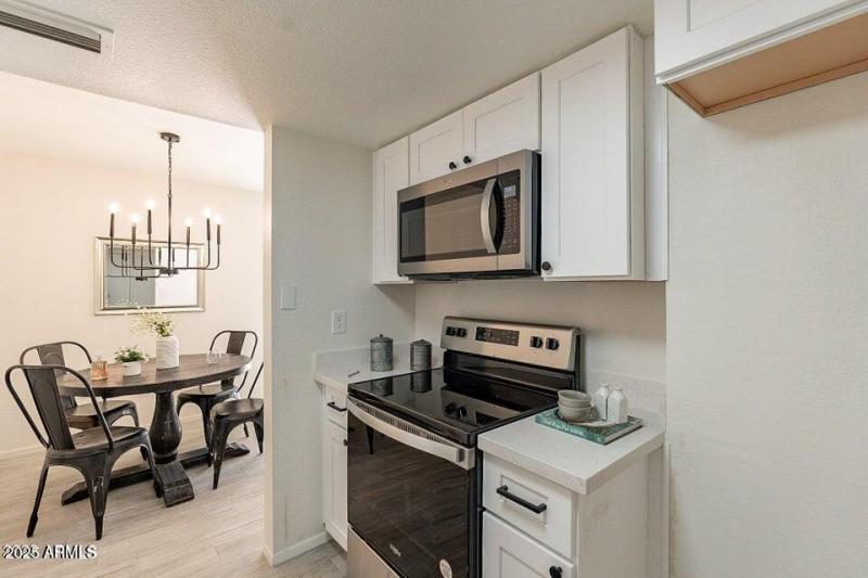 20230429020716050297000000-o