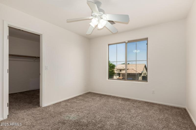 Secondary upstairs bedroom