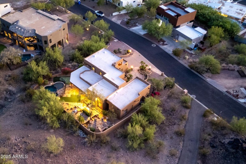 10-DJI_20250630200600_0446_D