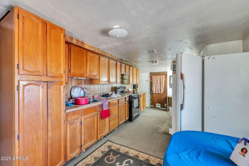 10-web-or-mls-15775 US-60, Gold Canyon-1