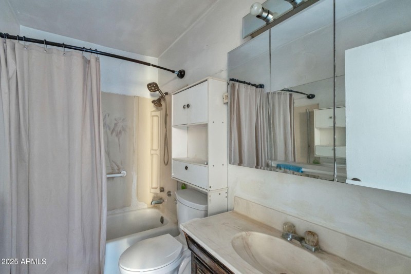 14-web-or-mls-15775 US-60, Gold Canyon-1