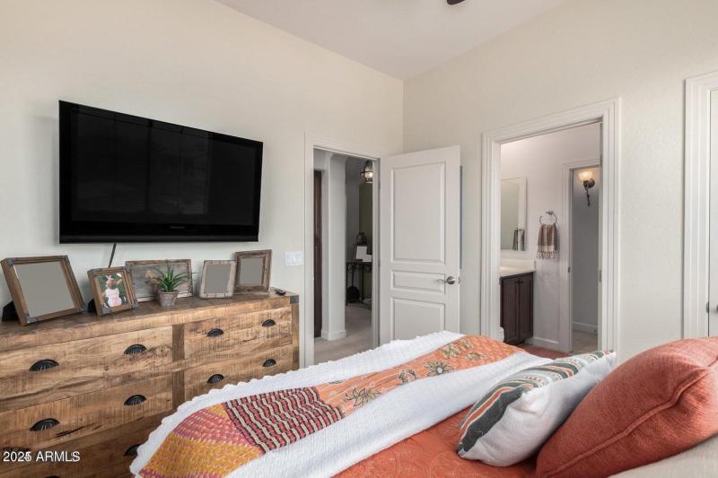 20240813220838802115000000-o