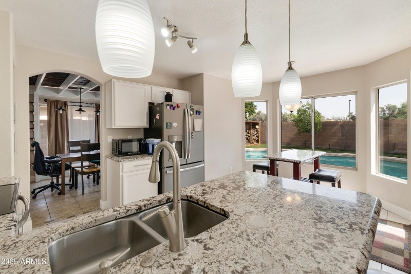 4820 W-013-015-dlb-MLS_Size