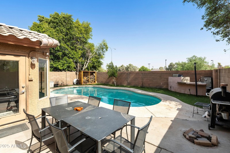 4820 W-026-022-DLB 0454-MLS_Size