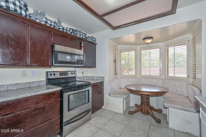 Guest House Kitchen2