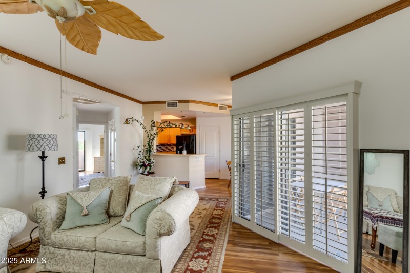 9151 W Greenway Unit 252-3