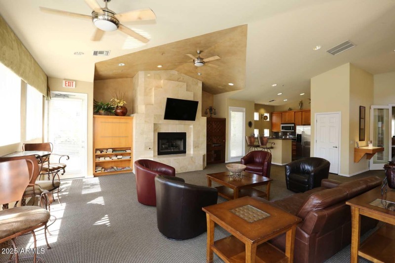 Franks on Shea-Club Room2