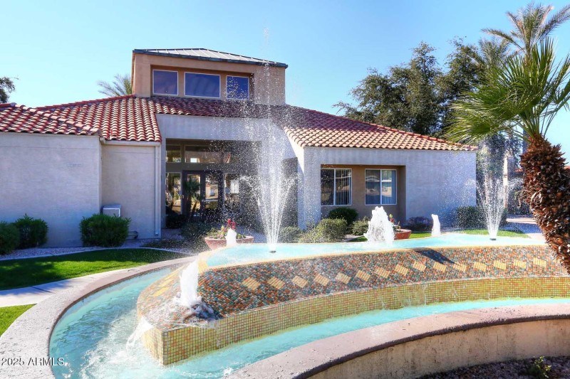 Franks on Shea-Clubhouse