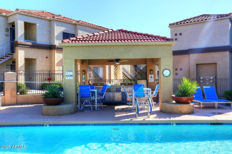 Franks on Shea-Pool Ramada