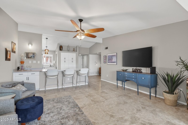 21_10851_N_Fairway21_mls