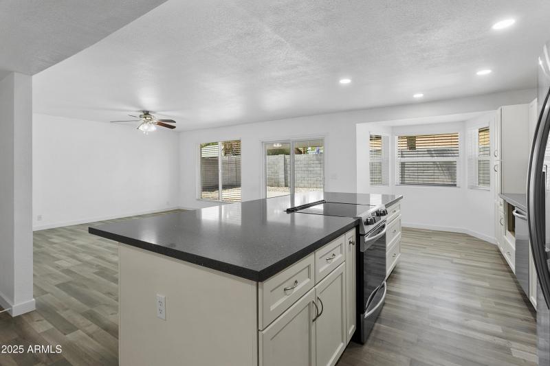 Great Room, Kitchen & Dining