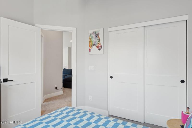 25-web-or-mls-2604-n-27th-st-1