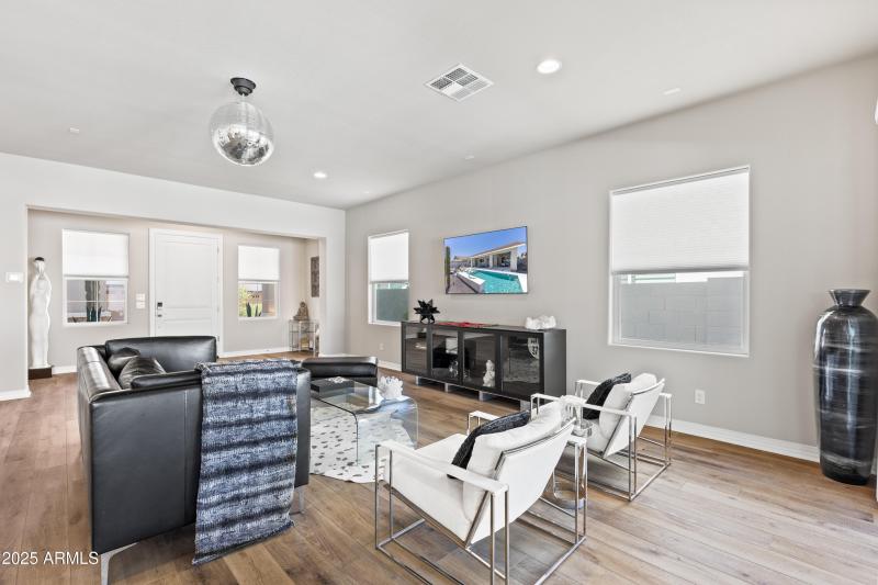 Inviting Living Atmosphere