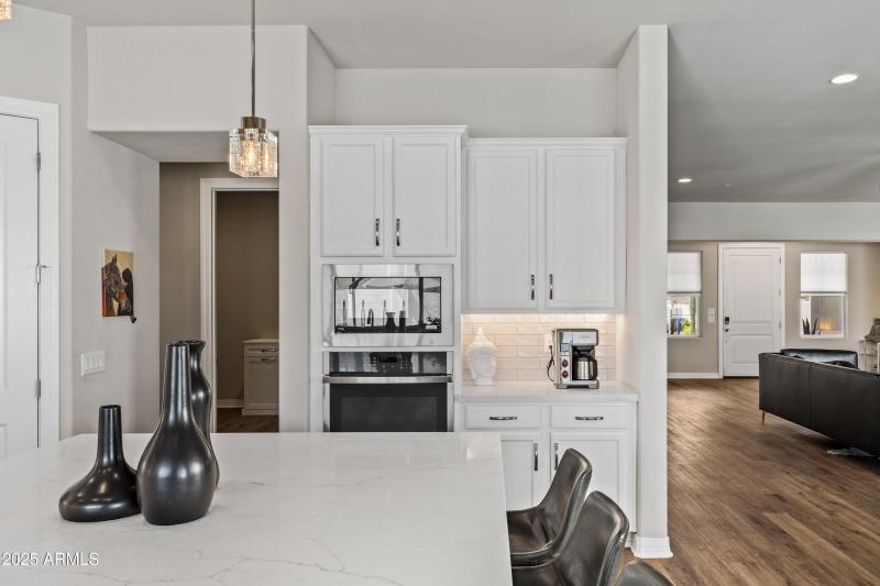 Modern Gourmet Kitchen