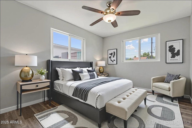 2531 E Indianola Ave