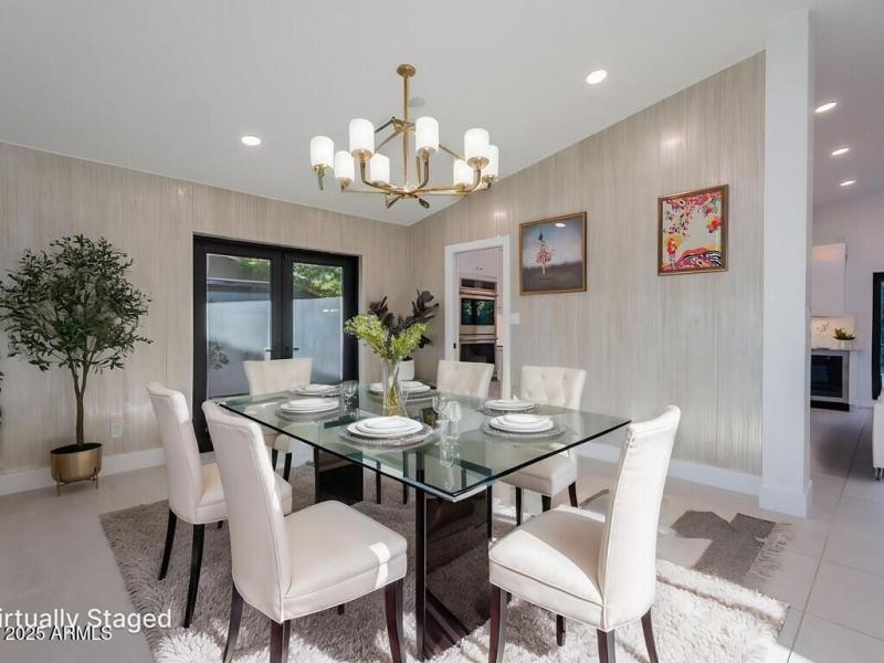 010_Formal Dining Area