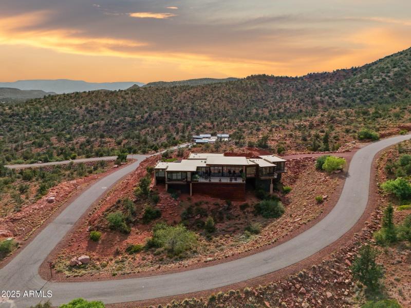 107-web-or-mls-24-jefferson-ct