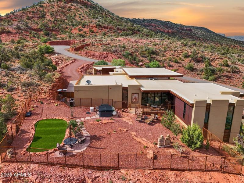 117-web-or-mls-24-jefferson-ct