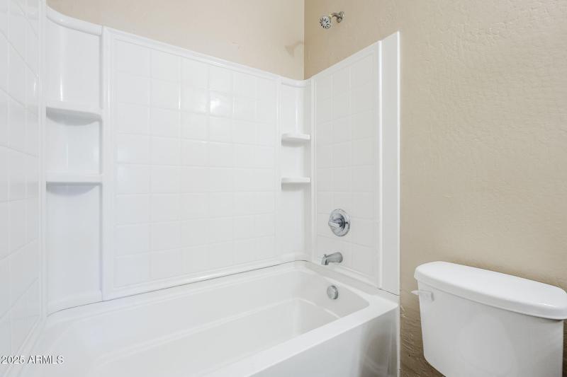 25-web-or-mls-Elm-25