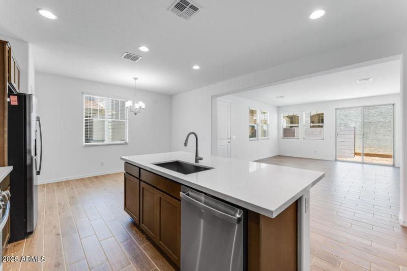 hj-az-phoenix-parkside-villas-cc3-lot-34