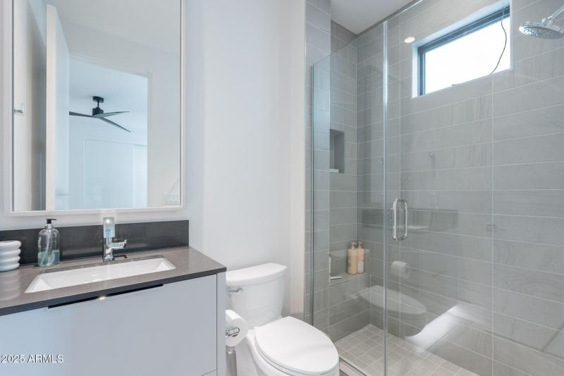 029_Guest Room Ensuite