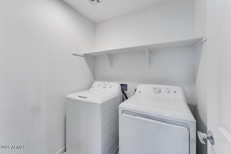 hj-az-phoenix-parkside-villas-cc3-lot-34