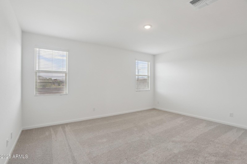 24-web-or-mls-La Senda Dr W-S0307-024