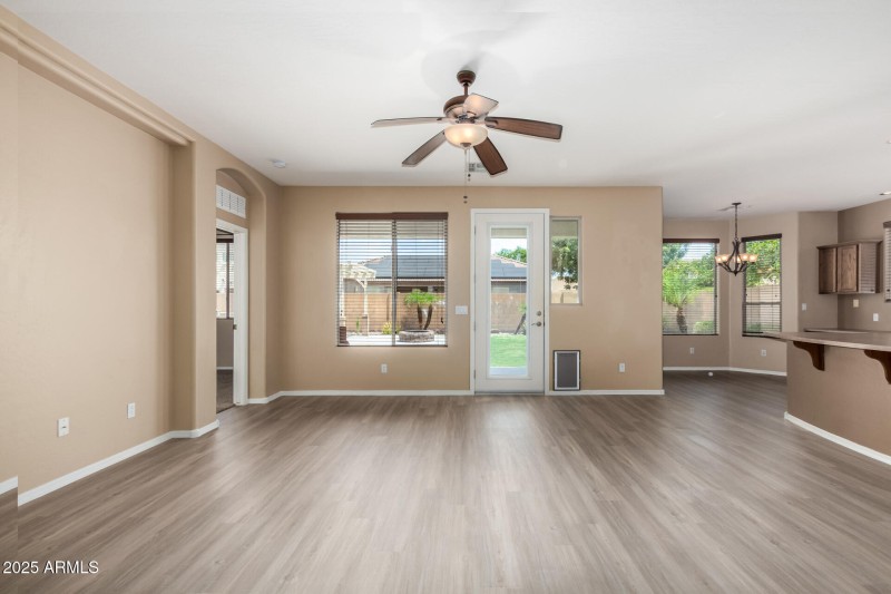 04- 1452 E Saragosa St, Chandler 85225