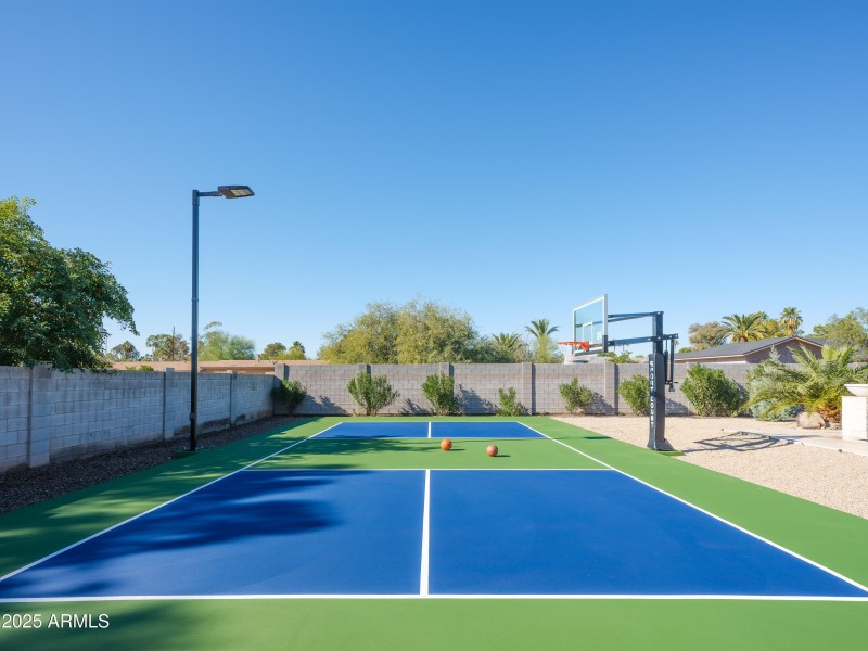 PROPERTYIMAGECO_12216N63rdSt_WEB-4